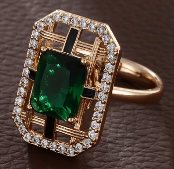 Regal Emerald Ring