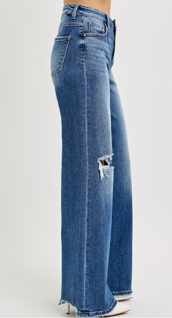 Wide Leg Distressed Jean