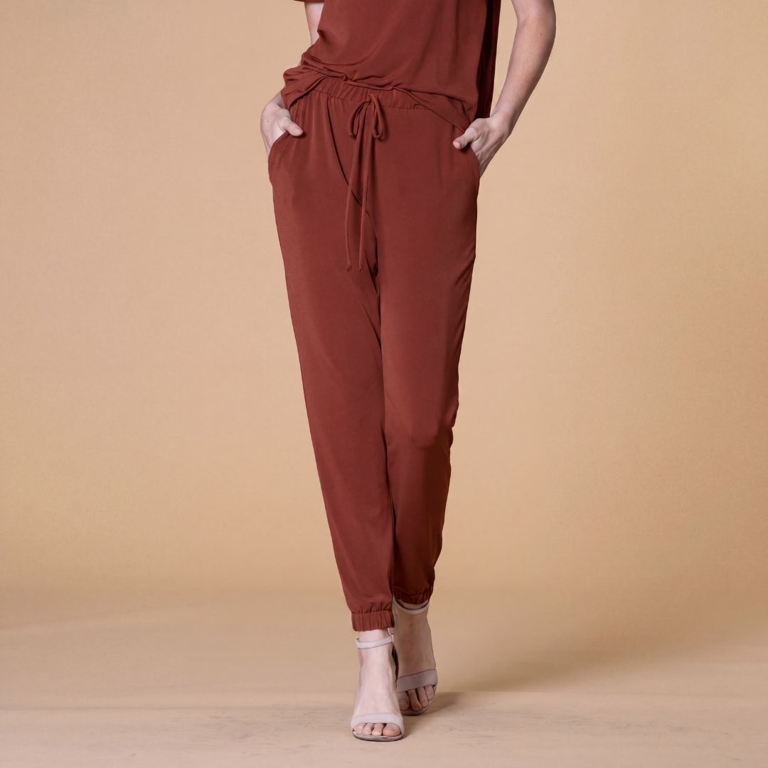 dress joggers for women What To Wear With Black Female Black Joggers Female Jogger Pants Outfit Jogging Pants Youll find yourself reaching for these sweatpants again and again YuYukan Womens Dressy Joggers Casual