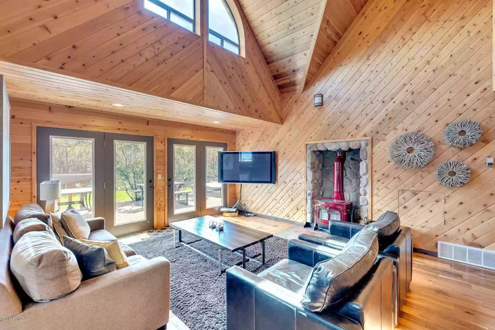 Brigittes Fall Revive & Renew Retreat